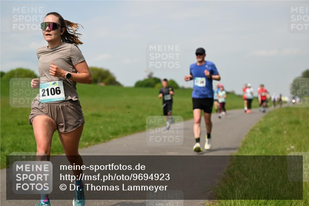 10.05.2026 - 8. Wedeler Halbmarathon Dr. Thomas Lammeyer http://msf.ph/oto/9694923 10.05.2026 11:20:06 Laufen 156, 2106 meine-sportfotos.de