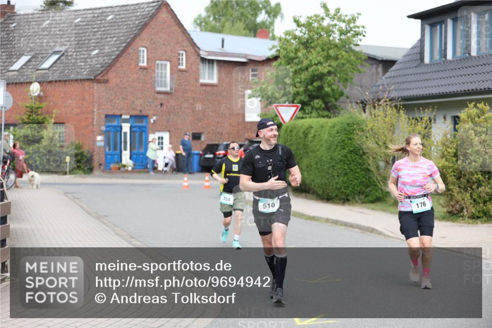10.05.2026 - 8. Wedeler Halbmarathon Andreas Tolksdorf http://msf.ph/oto/9694942 10.05.2026 10:24:55 Laufen 358, 510, 176 meine-sportfotos.de