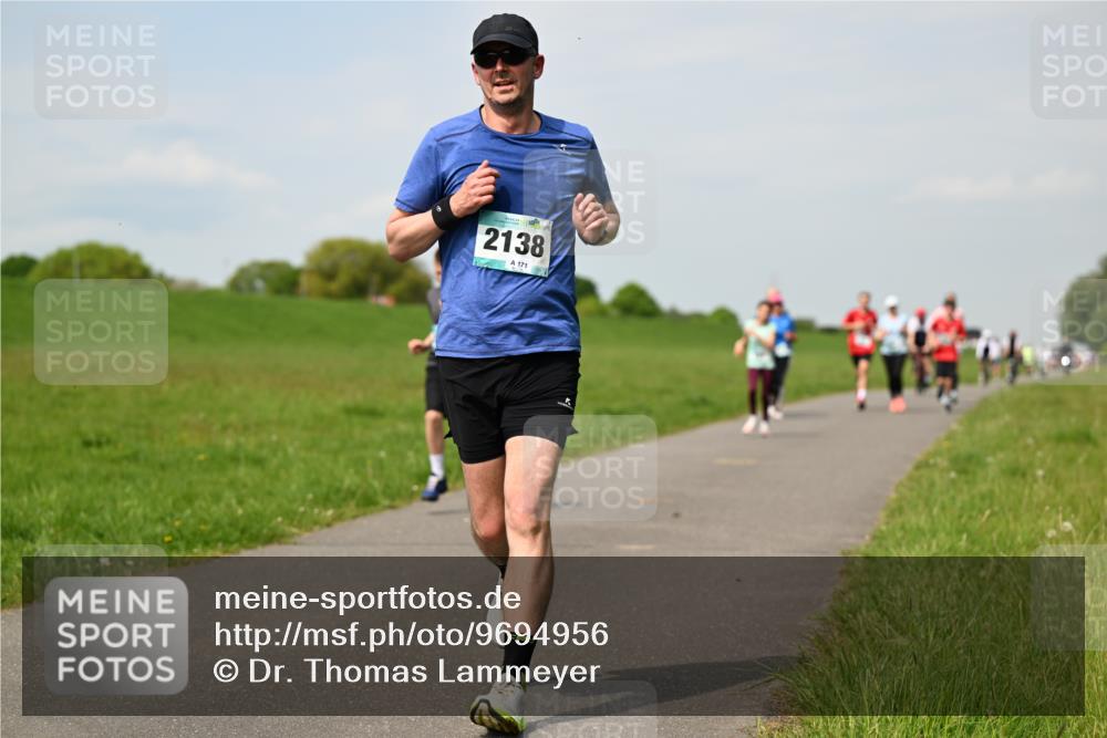 10.05.2026 - 8. Wedeler Halbmarathon Dr. Thomas Lammeyer http://msf.ph/oto/9694956 10.05.2026 11:20:07 Laufen 2138, 171 meine-sportfotos.de