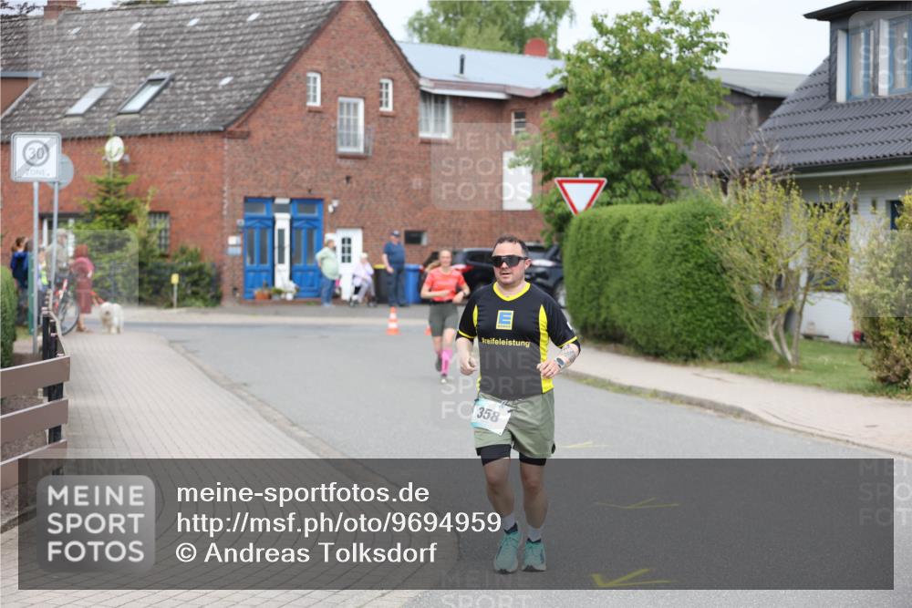 10.05.2026 - 8. Wedeler Halbmarathon Andreas Tolksdorf http://msf.ph/oto/9694959 10.05.2026 10:24:58 Laufen 30, 358 meine-sportfotos.de