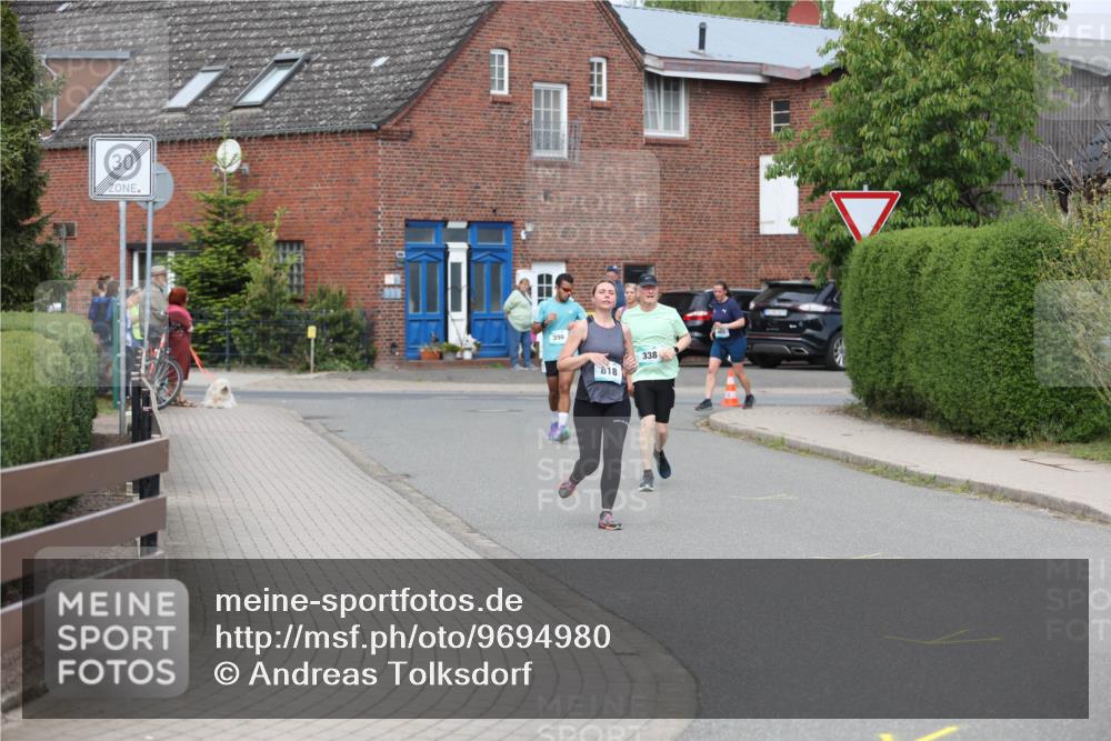 10.05.2026 - 8. Wedeler Halbmarathon Andreas Tolksdorf http://msf.ph/oto/9694980 10.05.2026 10:25:08 Laufen 396, 818, 338 meine-sportfotos.de