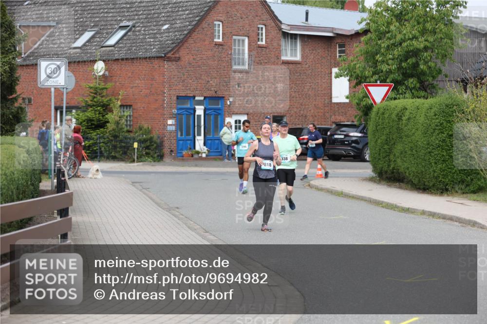 10.05.2026 - 8. Wedeler Halbmarathon Andreas Tolksdorf http://msf.ph/oto/9694982 10.05.2026 10:25:08 Laufen 396, 818, 338 meine-sportfotos.de