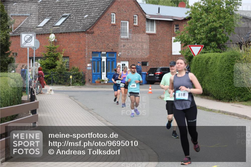 10.05.2026 - 8. Wedeler Halbmarathon Andreas Tolksdorf http://msf.ph/oto/9695010 10.05.2026 10:25:11 Laufen 465, 2188, 396, 818 meine-sportfotos.de