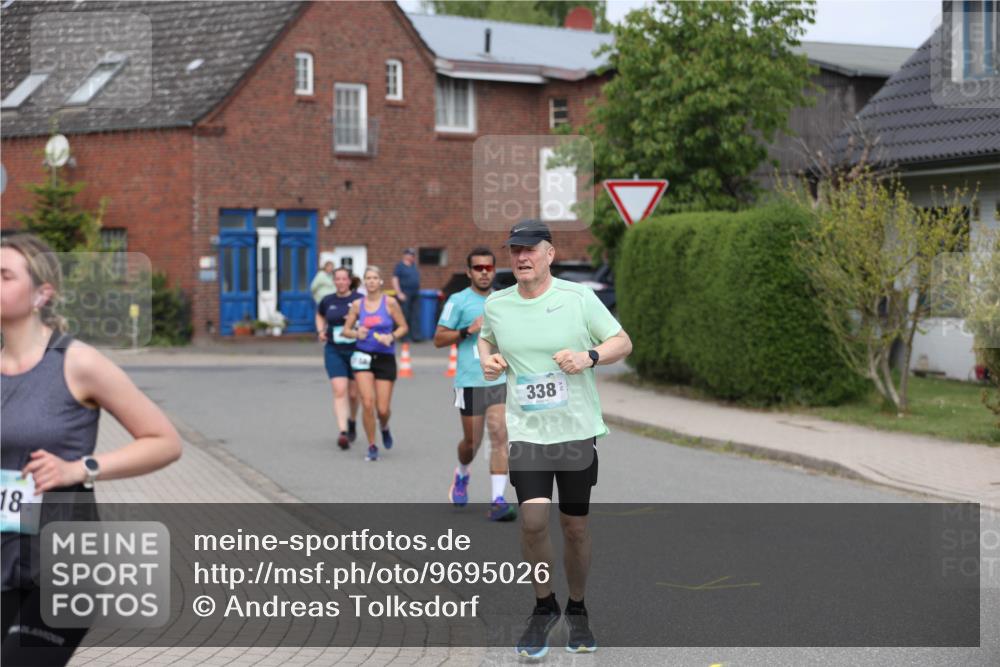10.05.2026 - 8. Wedeler Halbmarathon Andreas Tolksdorf http://msf.ph/oto/9695026 10.05.2026 10:25:13 Laufen 18, 338 meine-sportfotos.de