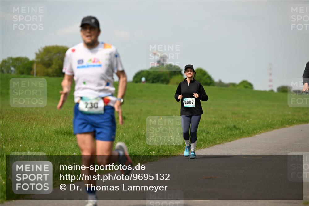 10.05.2026 - 8. Wedeler Halbmarathon Dr. Thomas Lammeyer http://msf.ph/oto/9695132 10.05.2026 11:20:29 Laufen 230, 2007 meine-sportfotos.de