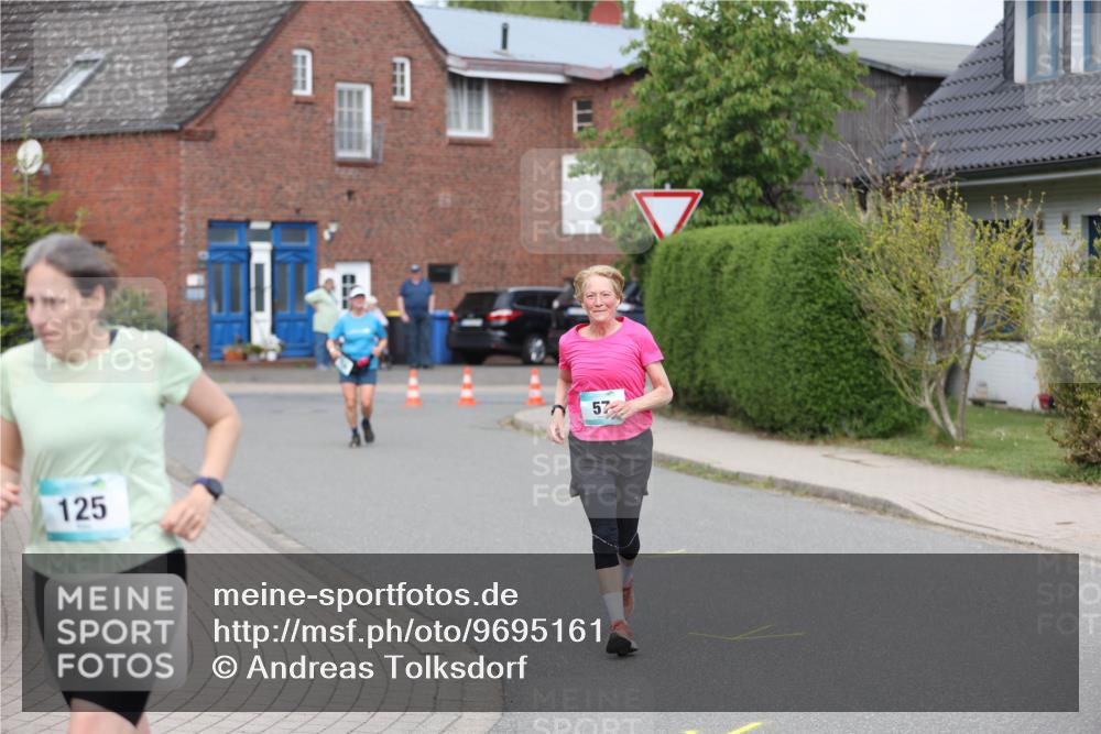 10.05.2026 - 8. Wedeler Halbmarathon Andreas Tolksdorf http://msf.ph/oto/9695161 10.05.2026 10:25:37 Laufen 125, 57 meine-sportfotos.de