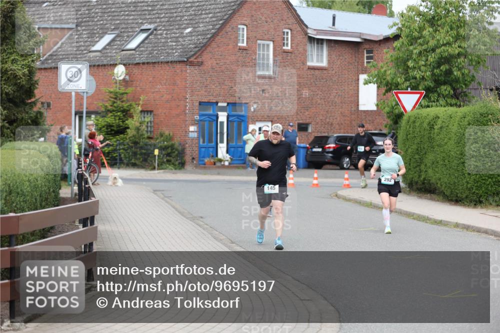 10.05.2026 - 8. Wedeler Halbmarathon Andreas Tolksdorf http://msf.ph/oto/9695197 10.05.2026 10:26:01 Laufen 30, 145, 292 meine-sportfotos.de