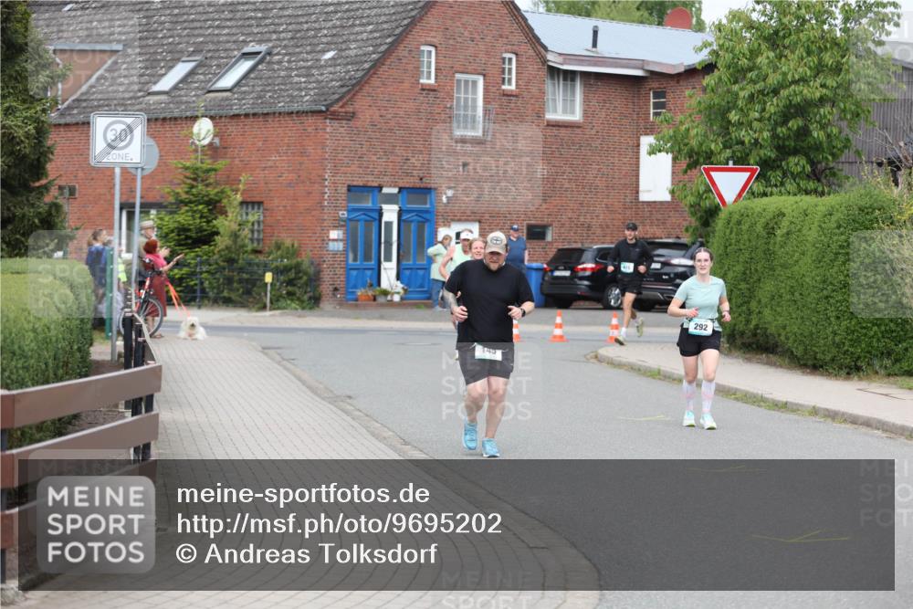 10.05.2026 - 8. Wedeler Halbmarathon Andreas Tolksdorf http://msf.ph/oto/9695202 10.05.2026 10:26:01 Laufen 145, 292 meine-sportfotos.de