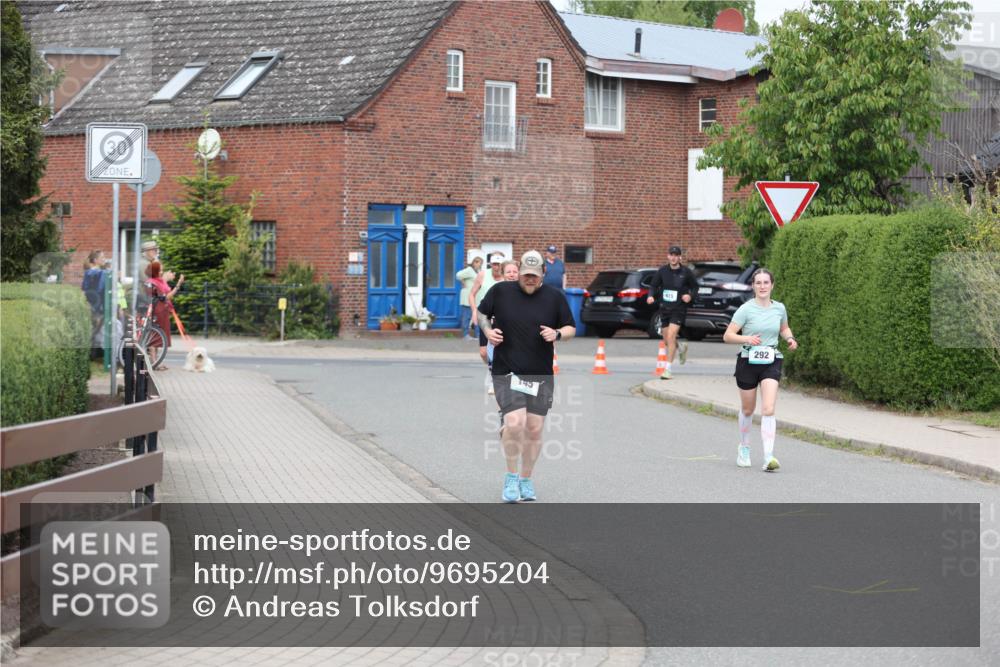 10.05.2026 - 8. Wedeler Halbmarathon Andreas Tolksdorf http://msf.ph/oto/9695204 10.05.2026 10:26:01 Laufen 3, 145, 292 meine-sportfotos.de
