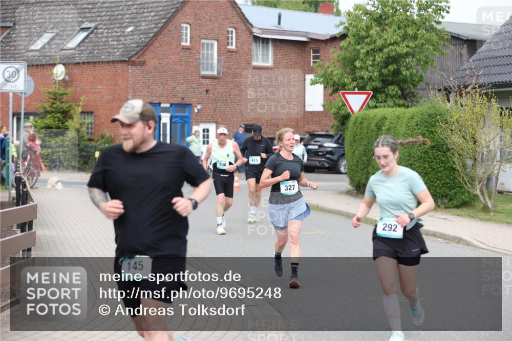 10.05.2026 - 8. Wedeler Halbmarathon Andreas Tolksdorf http://msf.ph/oto/9695248 10.05.2026 10:26:05 Laufen 3, 145, 708, 415, 327, 292 meine-sportfotos.de
