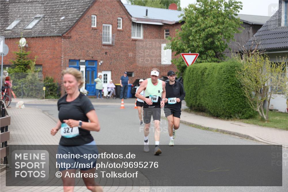 10.05.2026 - 8. Wedeler Halbmarathon Andreas Tolksdorf http://msf.ph/oto/9695276 10.05.2026 10:26:08 Laufen 327, 708, 415 meine-sportfotos.de