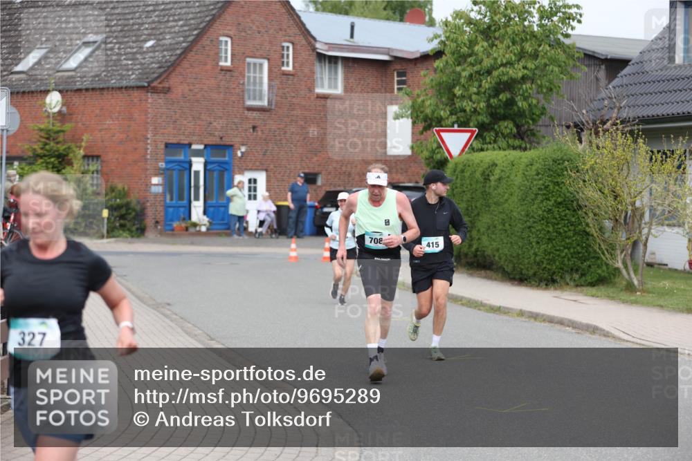 10.05.2026 - 8. Wedeler Halbmarathon Andreas Tolksdorf http://msf.ph/oto/9695289 10.05.2026 10:26:08 Laufen 327, 708, 415 meine-sportfotos.de