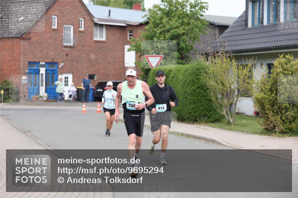 10.05.2026 - 8. Wedeler Halbmarathon Andreas Tolksdorf http://msf.ph/oto/9695294 10.05.2026 10:26:09 Laufen 708, 415 meine-sportfotos.de