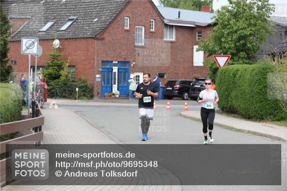 10.05.2026 - 8. Wedeler Halbmarathon Andreas Tolksdorf http://msf.ph/oto/9695348 10.05.2026 10:26:20 Laufen 2133, 241 meine-sportfotos.de