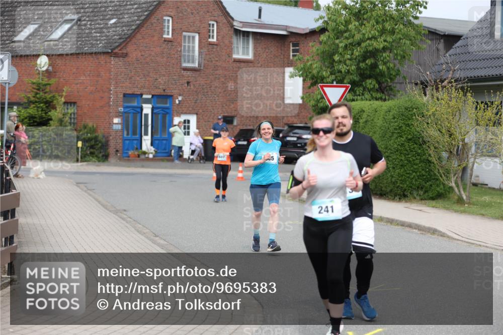 10.05.2026 - 8. Wedeler Halbmarathon Andreas Tolksdorf http://msf.ph/oto/9695383 10.05.2026 10:26:24 Laufen 687, 85, 241 meine-sportfotos.de