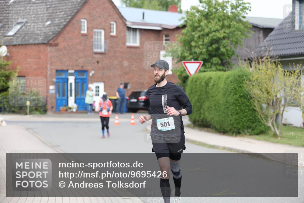 10.05.2026 - 8. Wedeler Halbmarathon Andreas Tolksdorf http://msf.ph/oto/9695426 10.05.2026 10:26:36 Laufen 501 meine-sportfotos.de