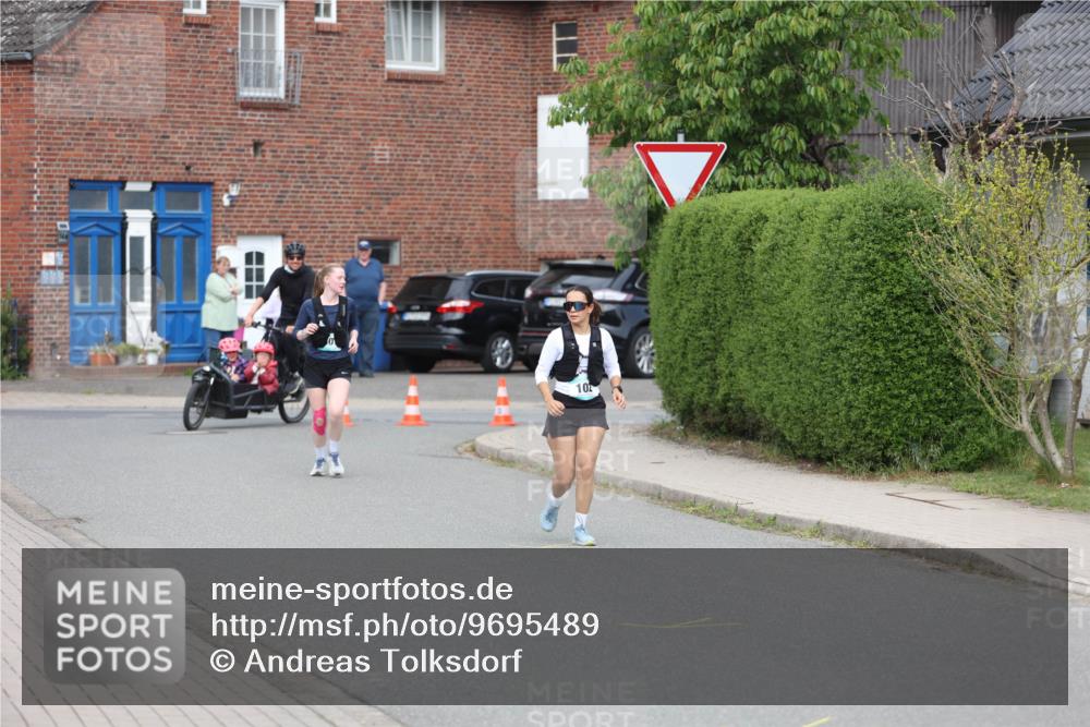 10.05.2026 - 8. Wedeler Halbmarathon Andreas Tolksdorf http://msf.ph/oto/9695489 10.05.2026 10:27:03 Laufen  meine-sportfotos.de