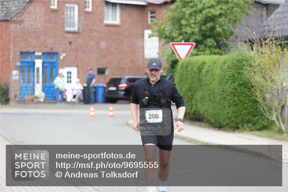 10.05.2026 - 8. Wedeler Halbmarathon Andreas Tolksdorf http://msf.ph/oto/9695555 10.05.2026 10:27:16 Laufen 1714, 206 meine-sportfotos.de