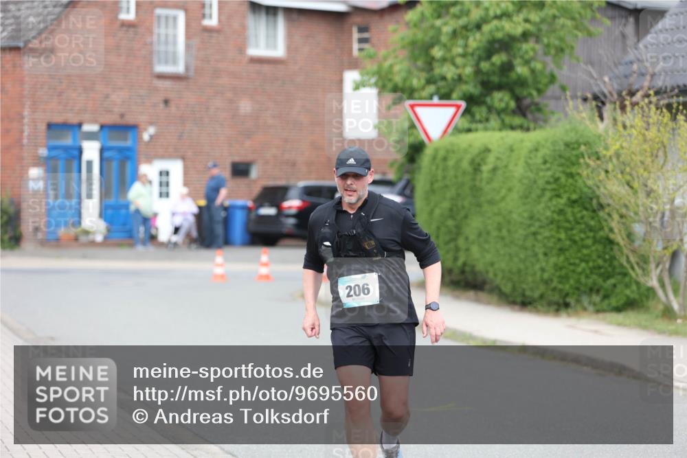10.05.2026 - 8. Wedeler Halbmarathon Andreas Tolksdorf http://msf.ph/oto/9695560 10.05.2026 10:27:16 Laufen 206 meine-sportfotos.de