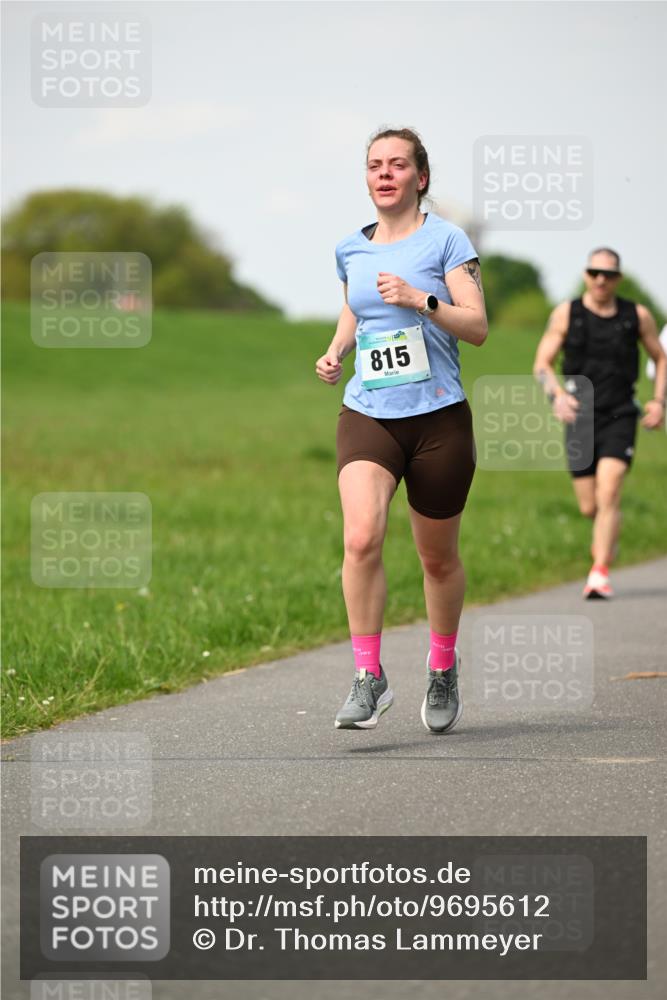 10.05.2026 - 8. Wedeler Halbmarathon Dr. Thomas Lammeyer http://msf.ph/oto/9695612 10.05.2026 11:21:44 Laufen 815 meine-sportfotos.de