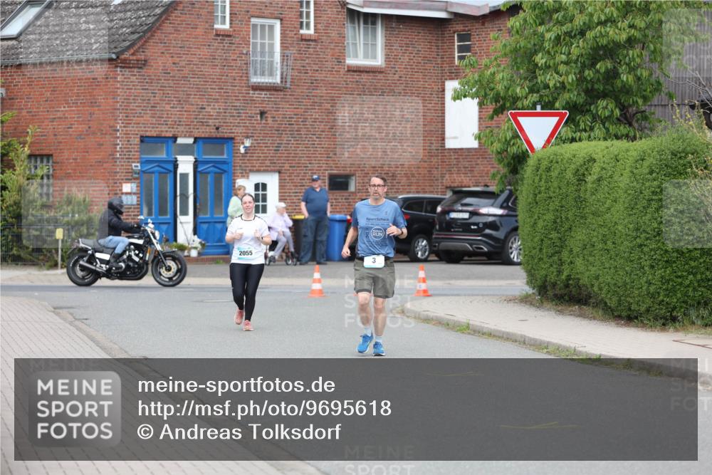 10.05.2026 - 8. Wedeler Halbmarathon Andreas Tolksdorf http://msf.ph/oto/9695618 10.05.2026 10:27:33 Laufen 2055 meine-sportfotos.de