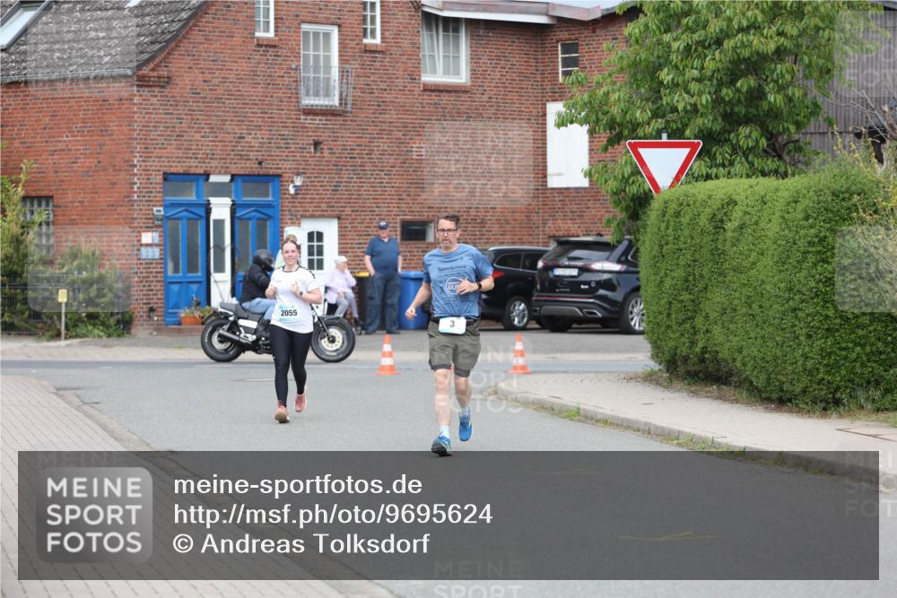 10.05.2026 - 8. Wedeler Halbmarathon Andreas Tolksdorf http://msf.ph/oto/9695624 10.05.2026 10:27:33 Laufen 2055, 3 meine-sportfotos.de
