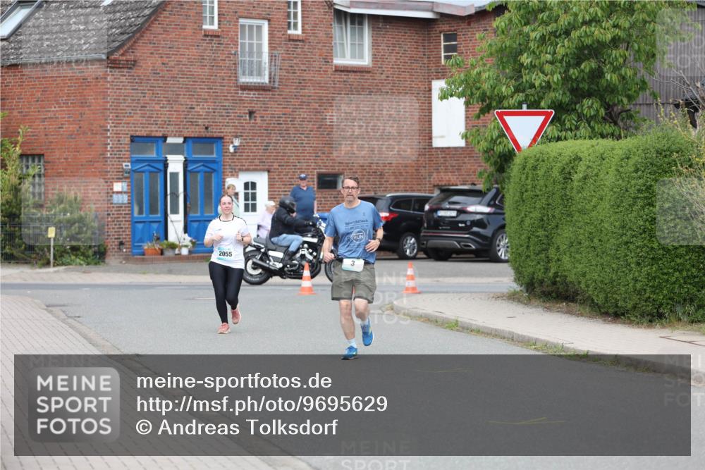 10.05.2026 - 8. Wedeler Halbmarathon Andreas Tolksdorf http://msf.ph/oto/9695629 10.05.2026 10:27:33 Laufen 2055, 3 meine-sportfotos.de