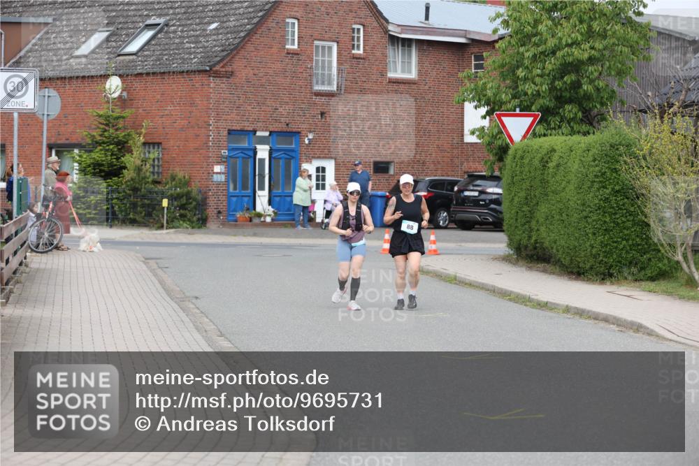 10.05.2026 - 8. Wedeler Halbmarathon Andreas Tolksdorf http://msf.ph/oto/9695731 10.05.2026 10:28:10 Laufen 88 meine-sportfotos.de