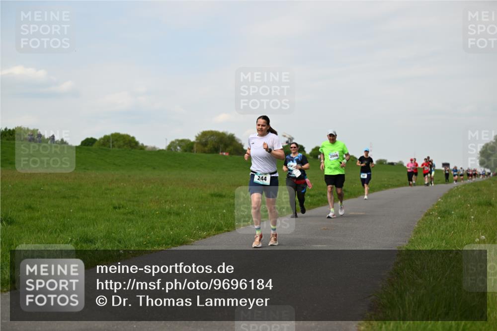 10.05.2026 - 8. Wedeler Halbmarathon Dr. Thomas Lammeyer http://msf.ph/oto/9696184 10.05.2026 11:23:42 Laufen 244, 200, 2006 meine-sportfotos.de