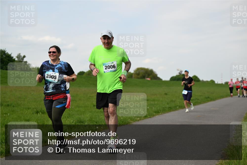 10.05.2026 - 8. Wedeler Halbmarathon Dr. Thomas Lammeyer http://msf.ph/oto/9696219 10.05.2026 11:23:48 Laufen 164, 2005, 2006, 8173 meine-sportfotos.de