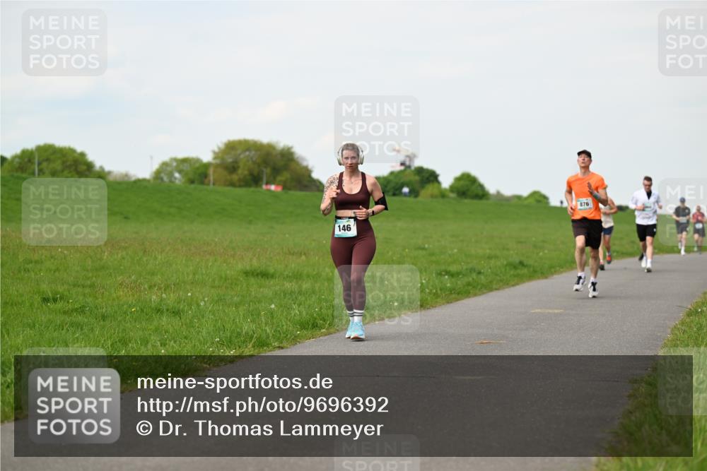 10.05.2026 - 8. Wedeler Halbmarathon Dr. Thomas Lammeyer http://msf.ph/oto/9696392 10.05.2026 11:24:37 Laufen 146, 876 meine-sportfotos.de