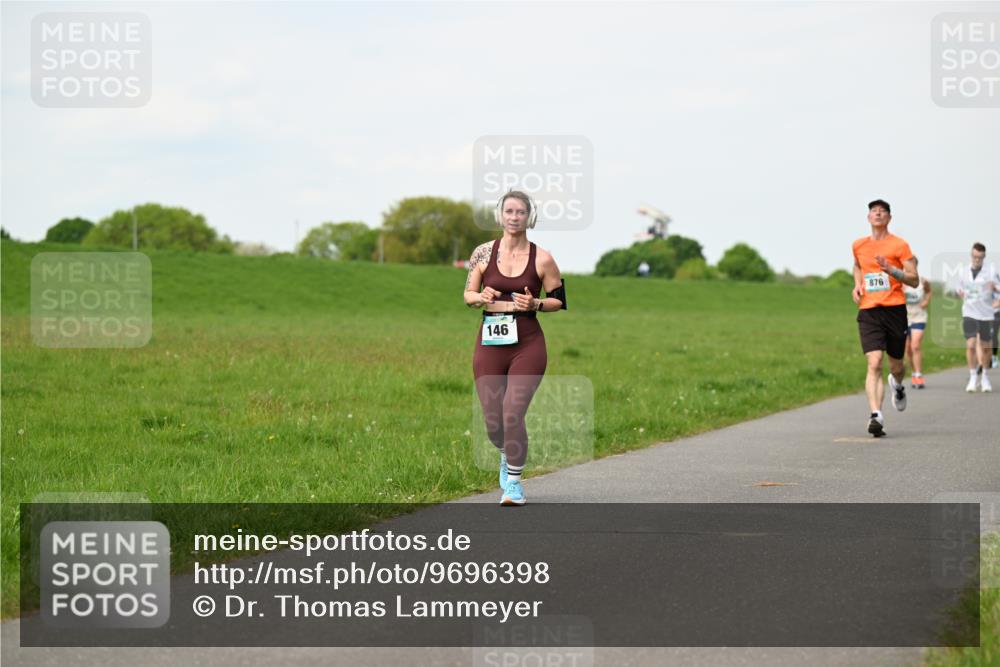 10.05.2026 - 8. Wedeler Halbmarathon Dr. Thomas Lammeyer http://msf.ph/oto/9696398 10.05.2026 11:24:38 Laufen 146, 876 meine-sportfotos.de