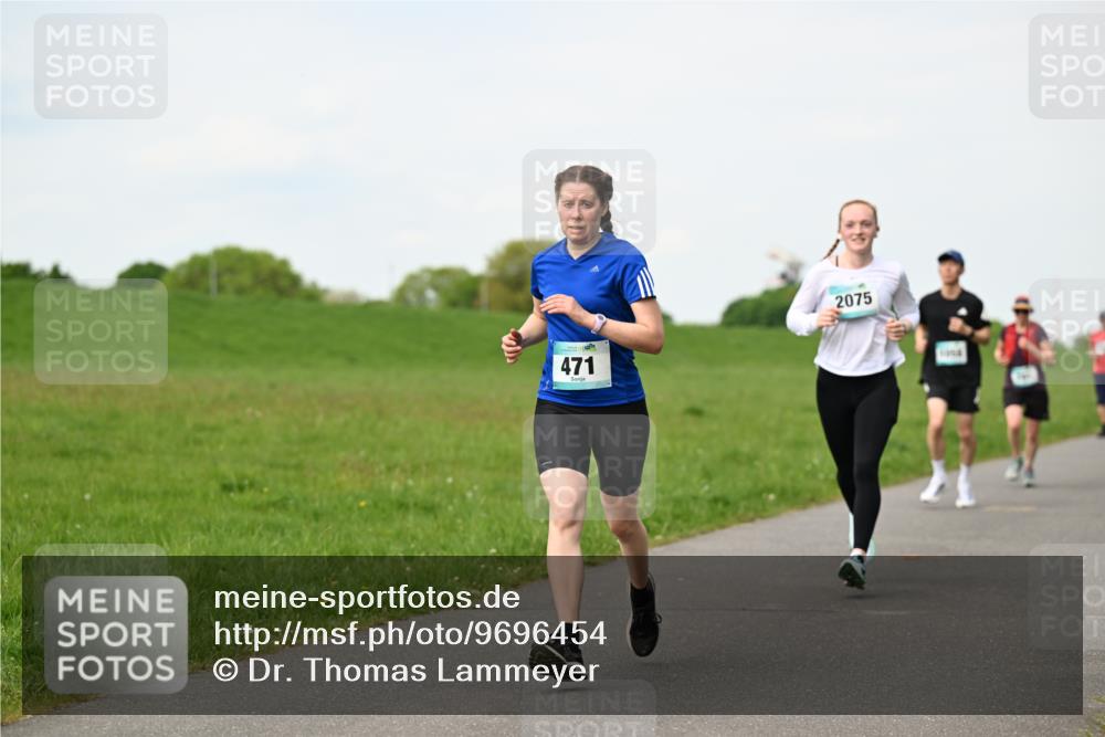 10.05.2026 - 8. Wedeler Halbmarathon Dr. Thomas Lammeyer http://msf.ph/oto/9696454 10.05.2026 11:24:49 Laufen 471, 2075 meine-sportfotos.de