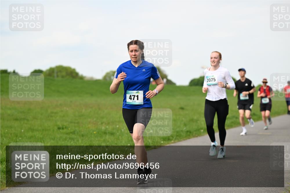 10.05.2026 - 8. Wedeler Halbmarathon Dr. Thomas Lammeyer http://msf.ph/oto/9696456 10.05.2026 11:24:49 Laufen 471, 2075 meine-sportfotos.de