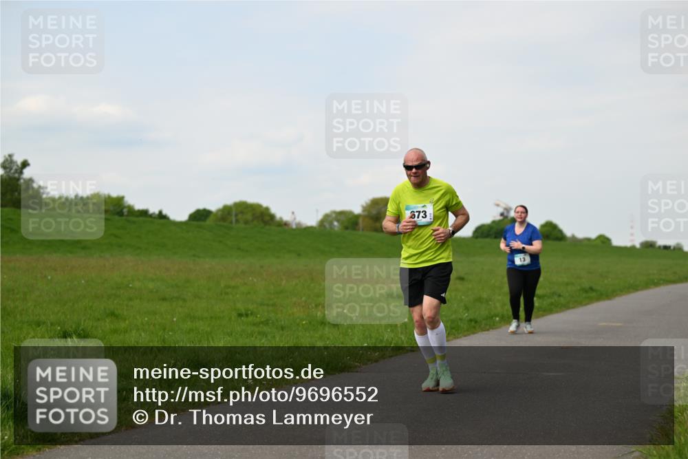 10.05.2026 - 8. Wedeler Halbmarathon Dr. Thomas Lammeyer http://msf.ph/oto/9696552 10.05.2026 11:25:25 Laufen 673 meine-sportfotos.de