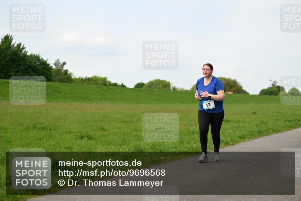 10.05.2026 - 8. Wedeler Halbmarathon Dr. Thomas Lammeyer http://msf.ph/oto/9696568 10.05.2026 11:25:28 Laufen  meine-sportfotos.de