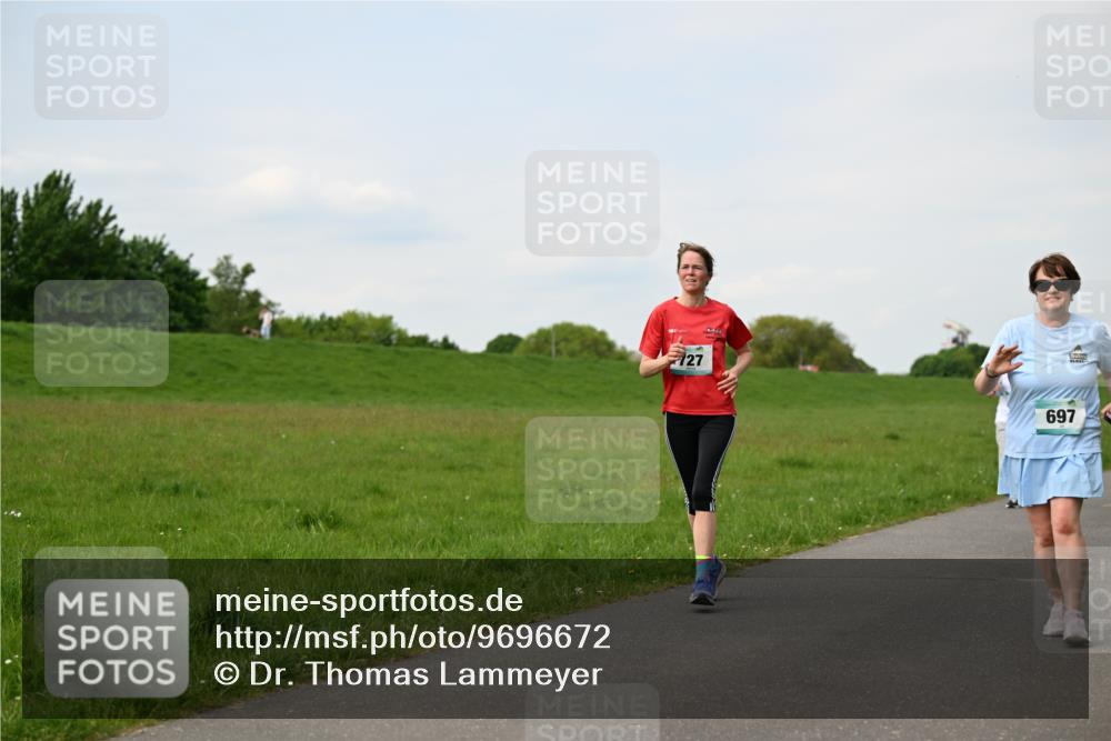 10.05.2026 - 8. Wedeler Halbmarathon Dr. Thomas Lammeyer http://msf.ph/oto/9696672 10.05.2026 11:25:58 Laufen 127, 697 meine-sportfotos.de