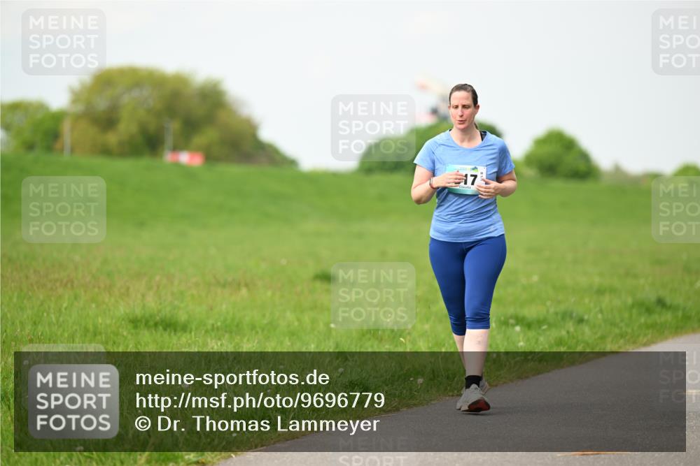 10.05.2026 - 8. Wedeler Halbmarathon Dr. Thomas Lammeyer http://msf.ph/oto/9696779 10.05.2026 11:26:31 Laufen  meine-sportfotos.de