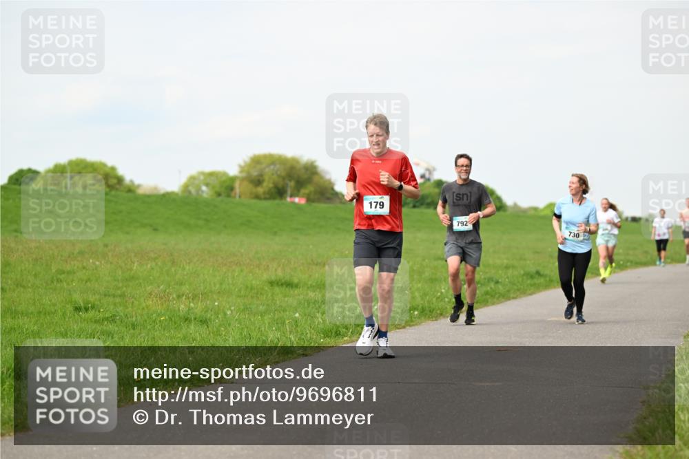 10.05.2026 - 8. Wedeler Halbmarathon Dr. Thomas Lammeyer http://msf.ph/oto/9696811 10.05.2026 11:26:46 Laufen 179, 792, 730 meine-sportfotos.de