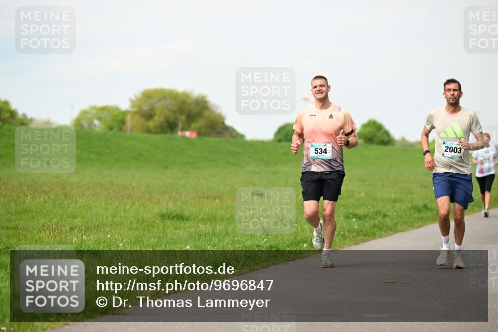 10.05.2026 - 8. Wedeler Halbmarathon Dr. Thomas Lammeyer http://msf.ph/oto/9696847 10.05.2026 11:26:56 Laufen 534, 2003 meine-sportfotos.de