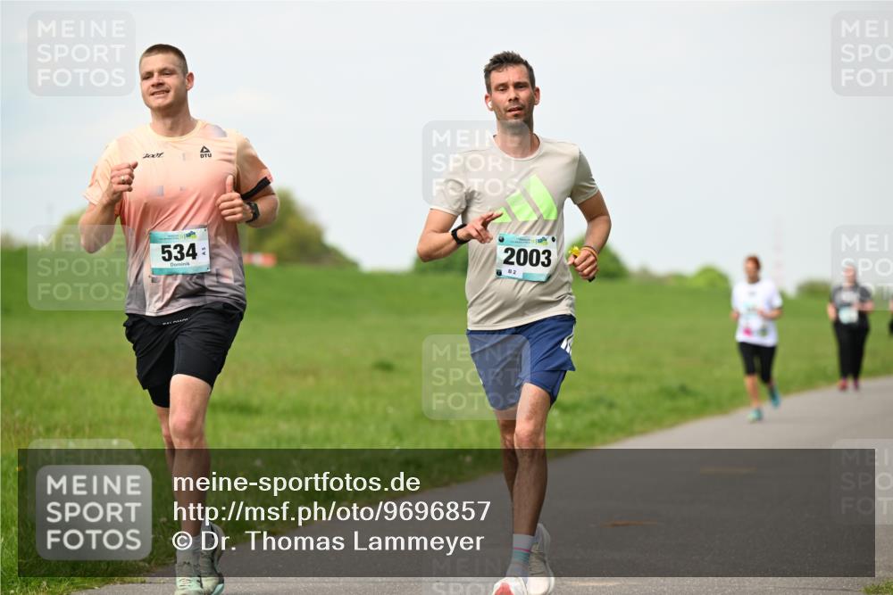 10.05.2026 - 8. Wedeler Halbmarathon Dr. Thomas Lammeyer http://msf.ph/oto/9696857 10.05.2026 11:26:58 Laufen 1001, 534, 2003 meine-sportfotos.de