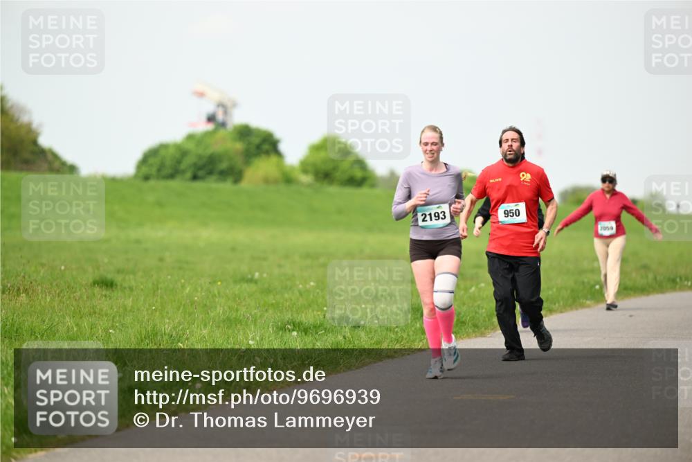 10.05.2026 - 8. Wedeler Halbmarathon Dr. Thomas Lammeyer http://msf.ph/oto/9696939 10.05.2026 11:27:19 Laufen 2193, 950, 2059 meine-sportfotos.de