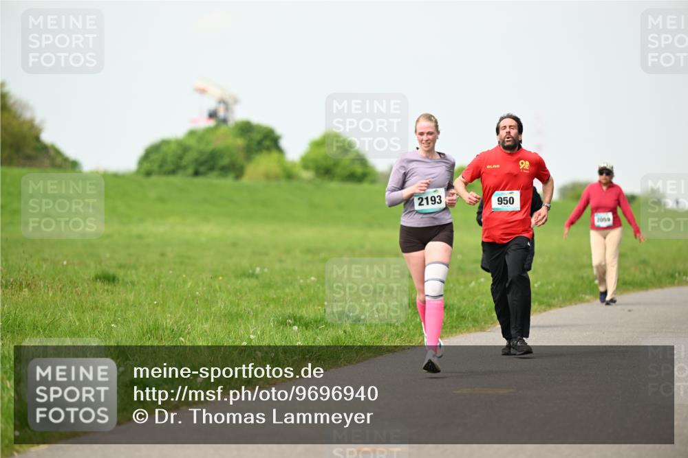 10.05.2026 - 8. Wedeler Halbmarathon Dr. Thomas Lammeyer http://msf.ph/oto/9696940 10.05.2026 11:27:19 Laufen 2193, 950, 2059 meine-sportfotos.de