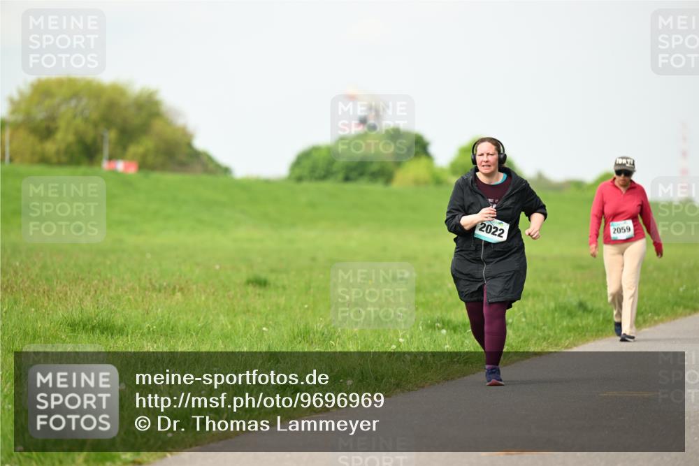 10.05.2026 - 8. Wedeler Halbmarathon Dr. Thomas Lammeyer http://msf.ph/oto/9696969 10.05.2026 11:27:26 Laufen 2022, 2059 meine-sportfotos.de
