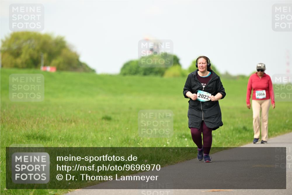 10.05.2026 - 8. Wedeler Halbmarathon Dr. Thomas Lammeyer http://msf.ph/oto/9696970 10.05.2026 11:27:26 Laufen 2059, 2022 meine-sportfotos.de