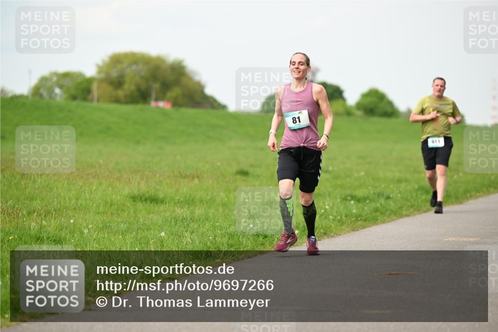 10.05.2026 - 8. Wedeler Halbmarathon Dr. Thomas Lammeyer http://msf.ph/oto/9697266 10.05.2026 11:28:33 Laufen 911 meine-sportfotos.de