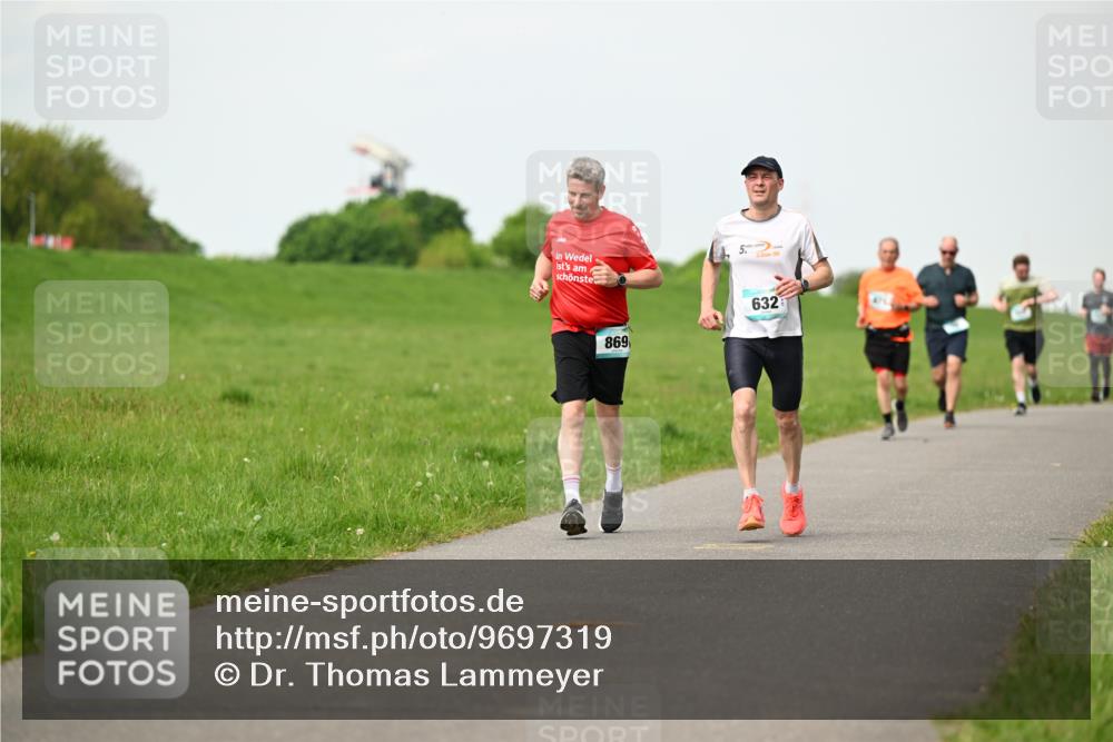 10.05.2026 - 8. Wedeler Halbmarathon Dr. Thomas Lammeyer http://msf.ph/oto/9697319 10.05.2026 11:28:42 Laufen 869, 632 meine-sportfotos.de