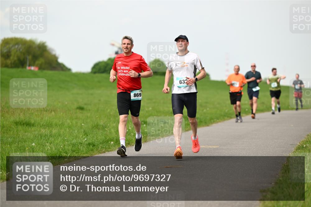 10.05.2026 - 8. Wedeler Halbmarathon Dr. Thomas Lammeyer http://msf.ph/oto/9697327 10.05.2026 11:28:44 Laufen 2004, 869, 632 meine-sportfotos.de