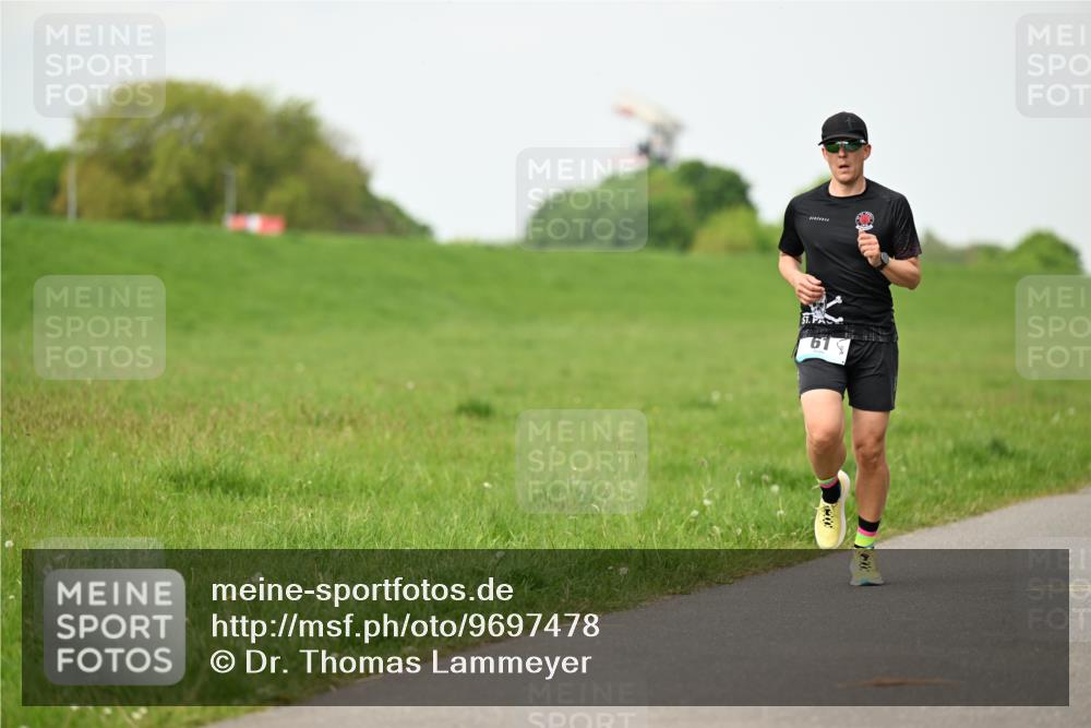 10.05.2026 - 8. Wedeler Halbmarathon Dr. Thomas Lammeyer http://msf.ph/oto/9697478 10.05.2026 11:29:24 Laufen  meine-sportfotos.de