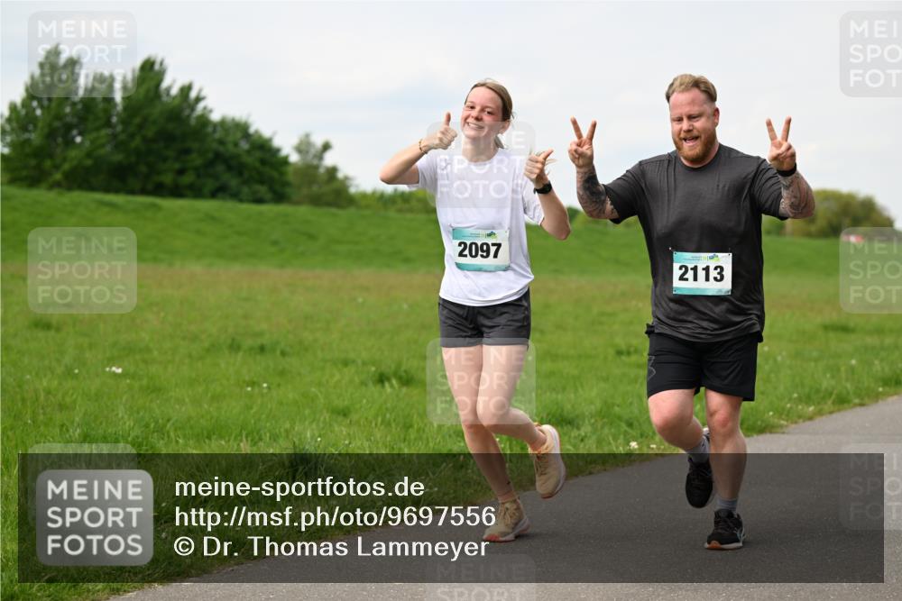 10.05.2026 - 8. Wedeler Halbmarathon Dr. Thomas Lammeyer http://msf.ph/oto/9697556 10.05.2026 11:29:38 Laufen 2097, 2113 meine-sportfotos.de
